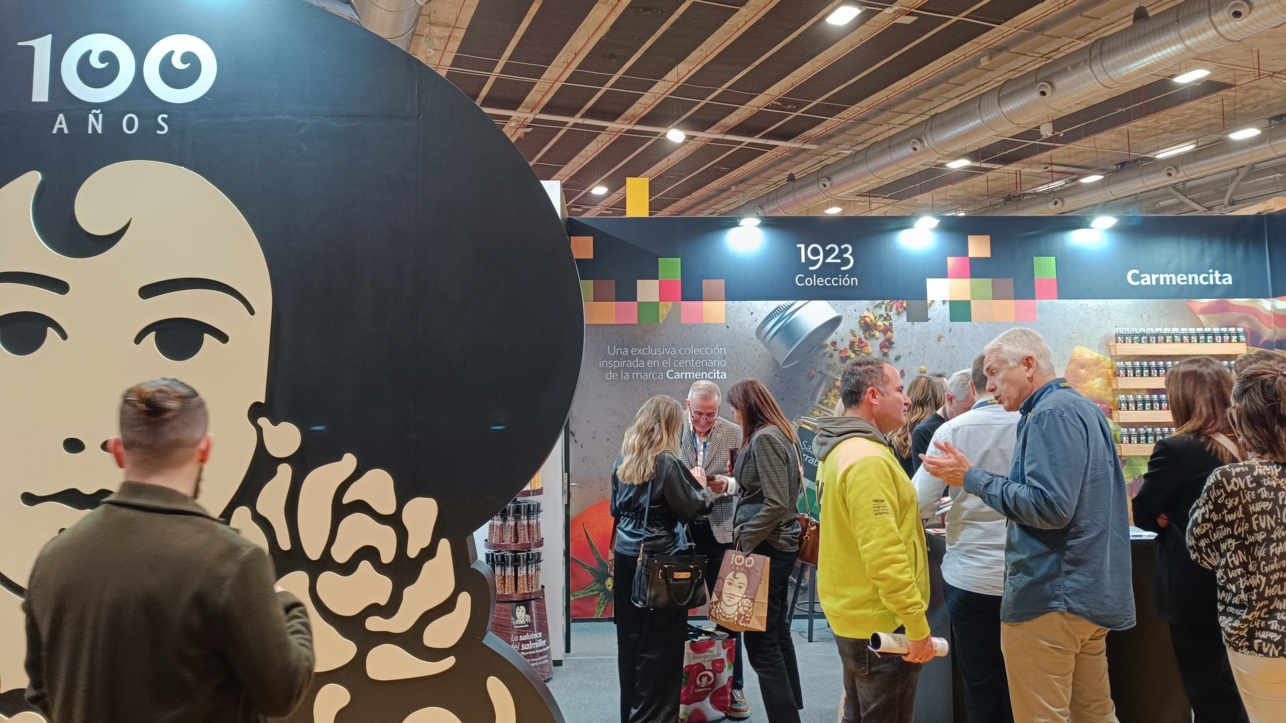 La marca noveldense Carmencita triunfa en Madrid Fusión con su colección 1923