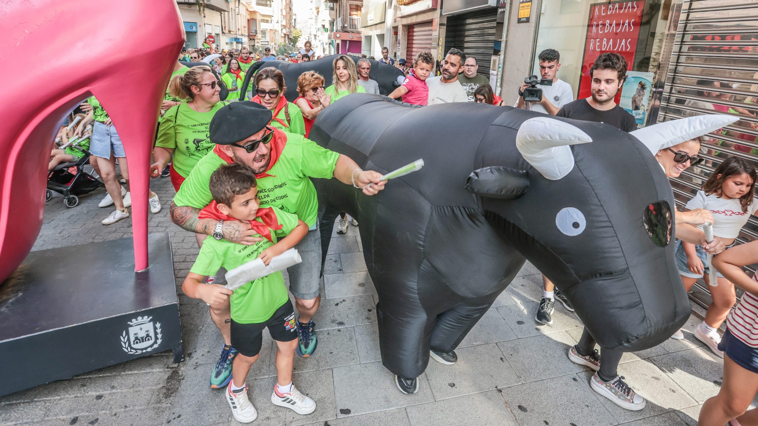 Elda celebra los Sanfermines benéficos, todo un éxito tradicional