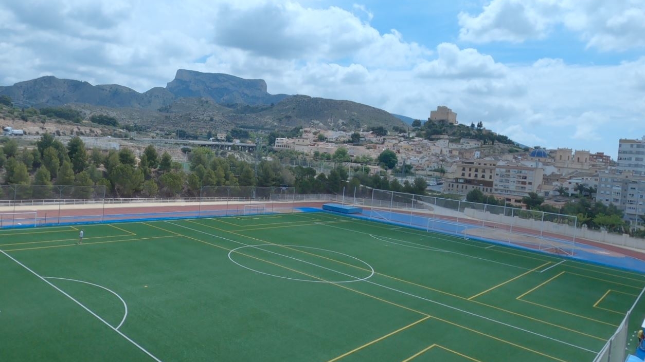 El Ayuntamiento de Petrer condena la agresión sufrida por un jugador en el campeonato local de fútbol 7 amateur