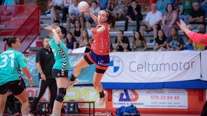 El Elda Prestigio anuncia el fichaje de la primera línea, Maddi Bengoetxea