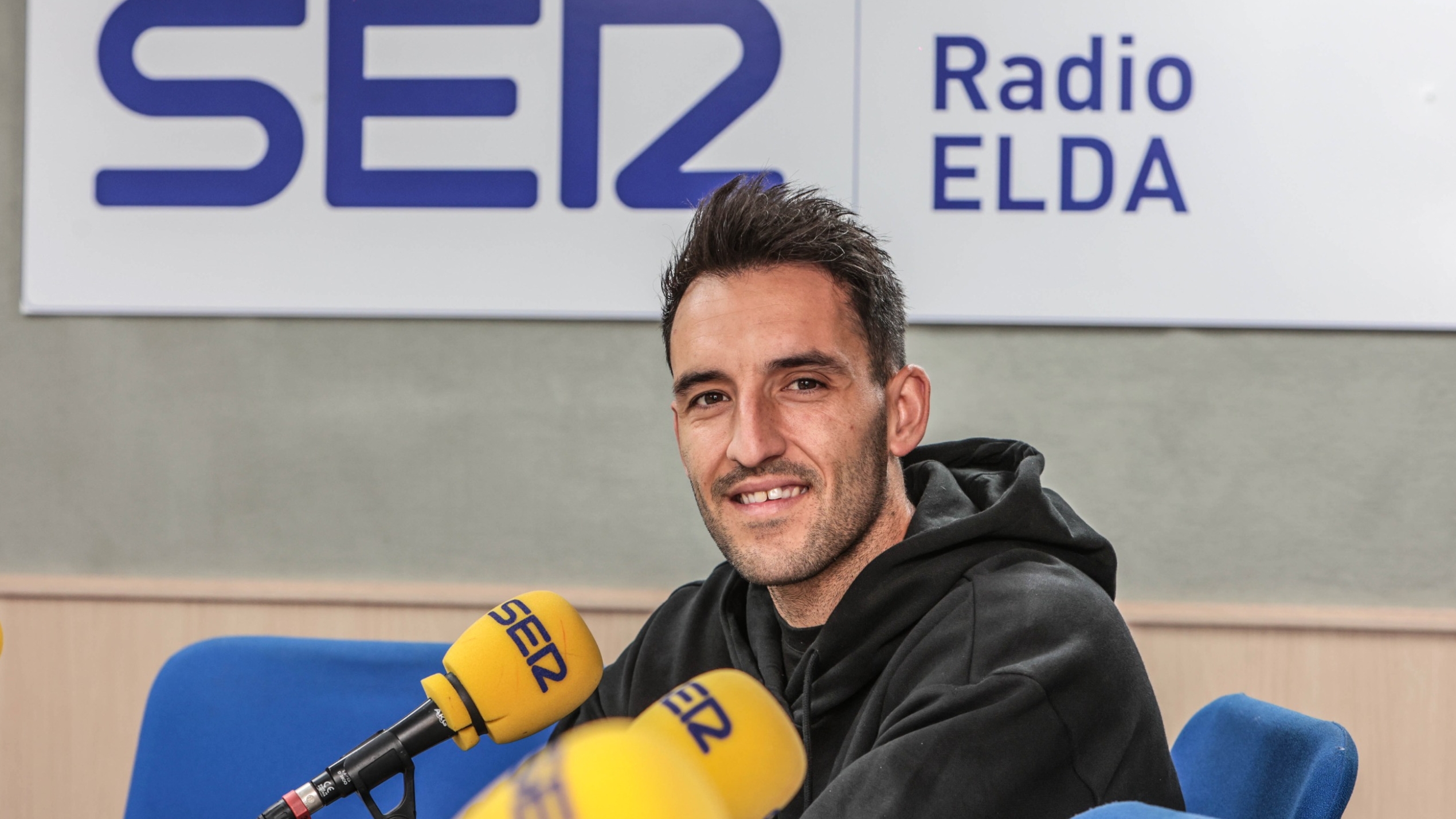Pablo Almendros «Casti» cuelga las botas tras una dilatada carrera en el «fútbol de barro»
