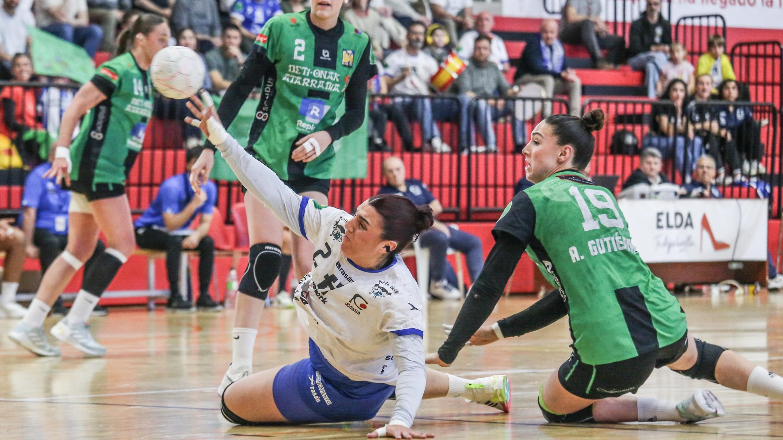 El Elda Prestigio recibe al Bm. Morvedre obligado a sumar los dos puntos (S. 19.00 h)