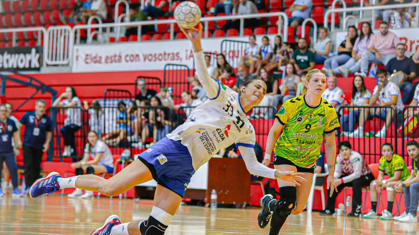 El Elda Prestigio se despide de su afición con una derrota ante el Grafometal La Rioja (16-19)