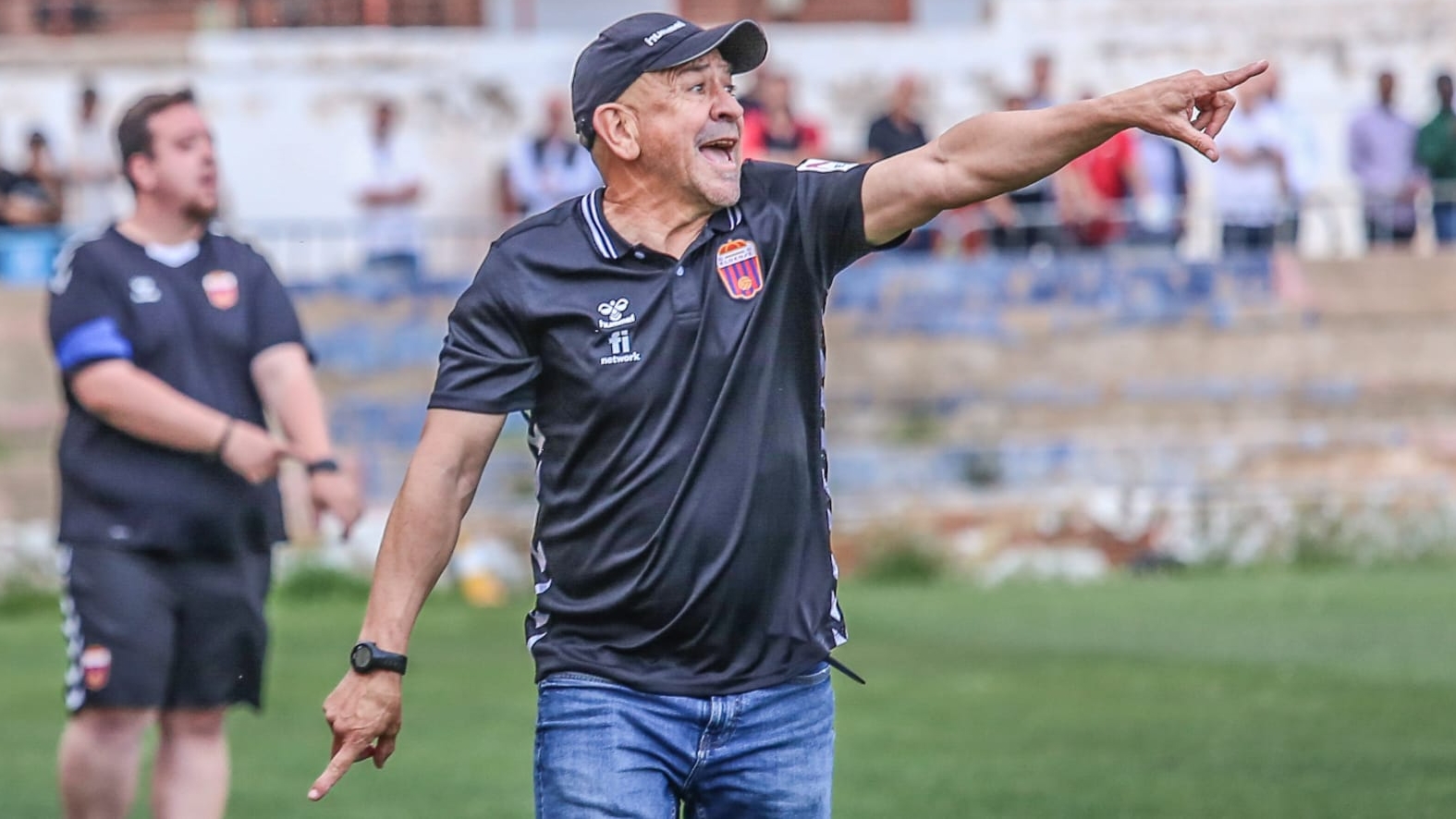 Claudio Barragán seguirá al frente del Eldense B tras la gran remontada de la pasada temporada