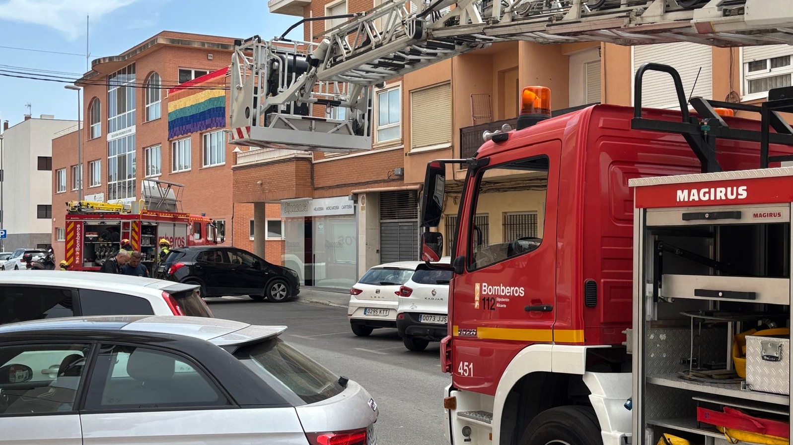 Rescate coordinado en Petrer de una persona enferma con movilidad reducida