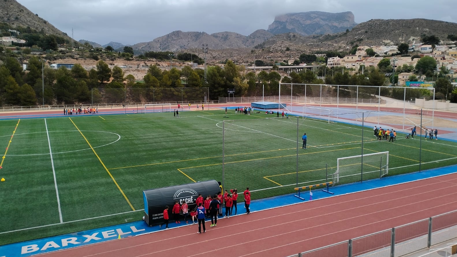 Petrer aumenta a 96.000 euros las ayudas para clubes deportivos y AMPAS