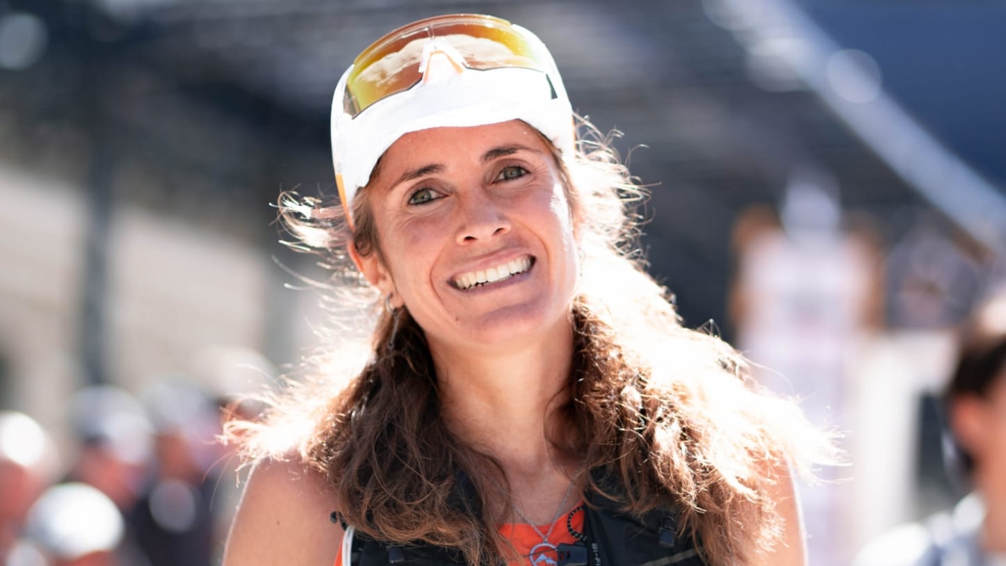 María Fuentes, del C. A. Elda Egari Trail, se proclama subcampeona del mundo por equipos en su debut internacional