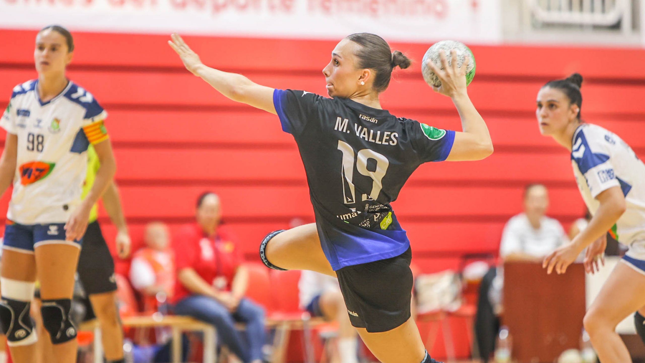 El Elda Prestigio se cita con la Copa visitando al Vino Doña Berenguela BM. Bolaños (Mi. 20.30 h)