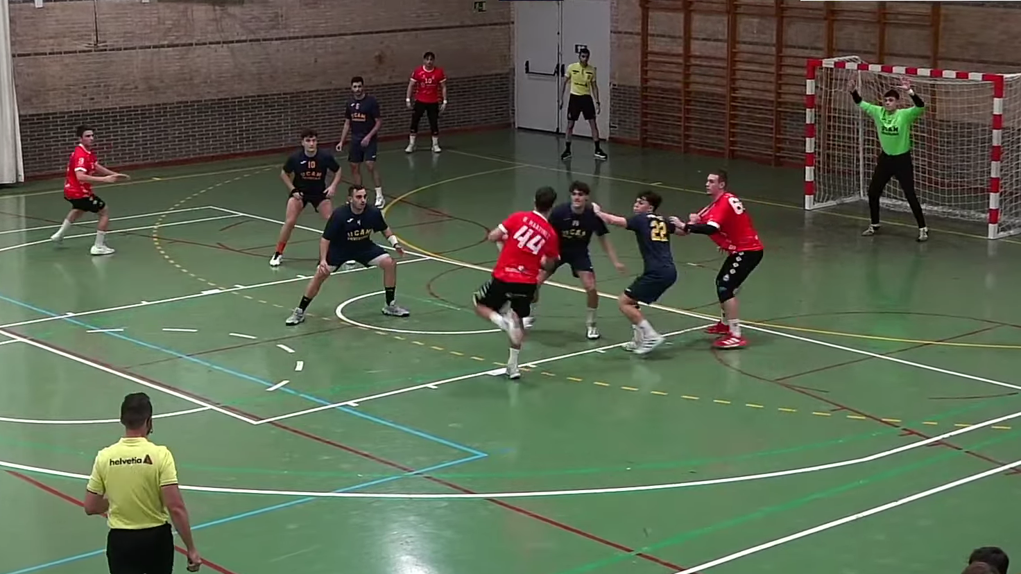 El Elda–C.E.E. cumple en Murcia y mantiene el liderato (26-38)