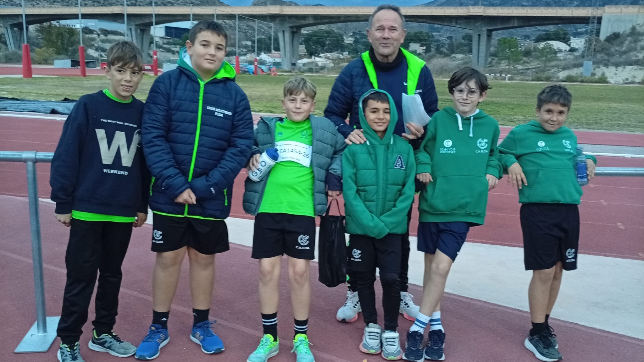 El Club Atletismo Elda logra podios y marcas personales en varias ciudades