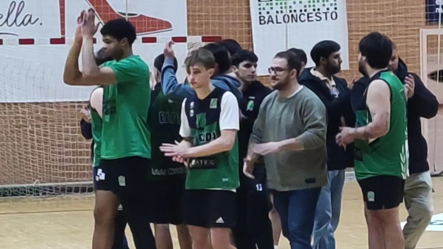 El C. B. Elda – Bateig Piedra Natural cierra el fin de semana con triunfo en Alcoy (60-69) y derrota ajustada ante Elche (60-64)