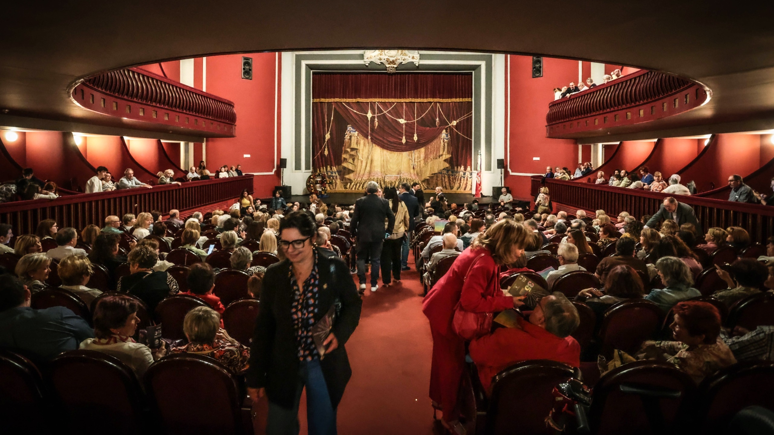 El Teatro Castelar de Elda abre su temporada con 16 espectáculos hasta junio